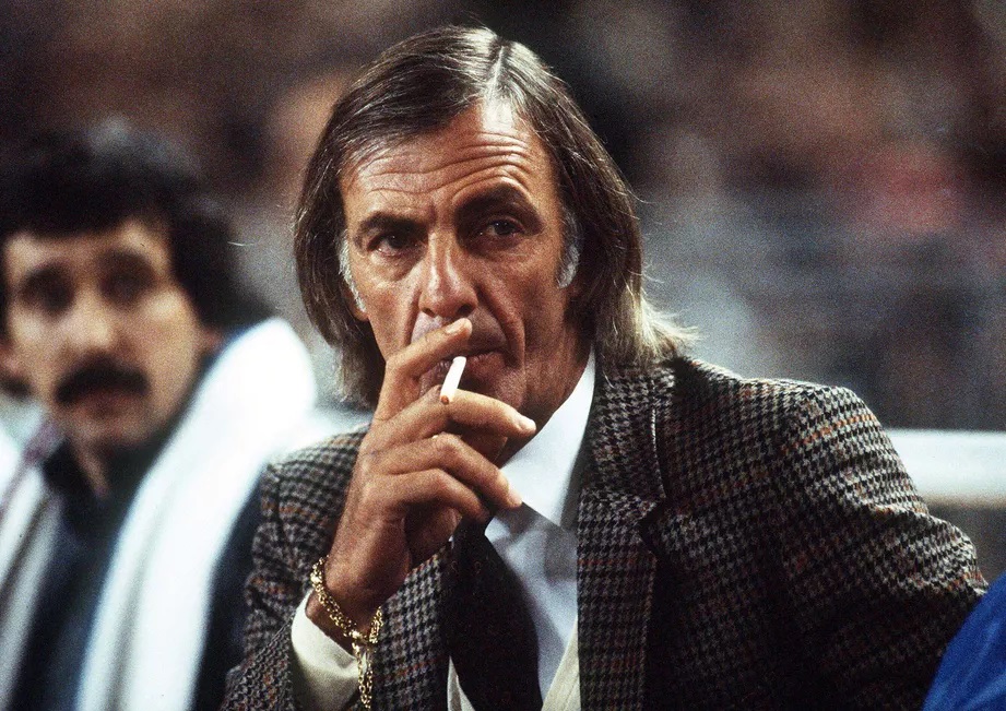 César Luis Menotti on kuollut