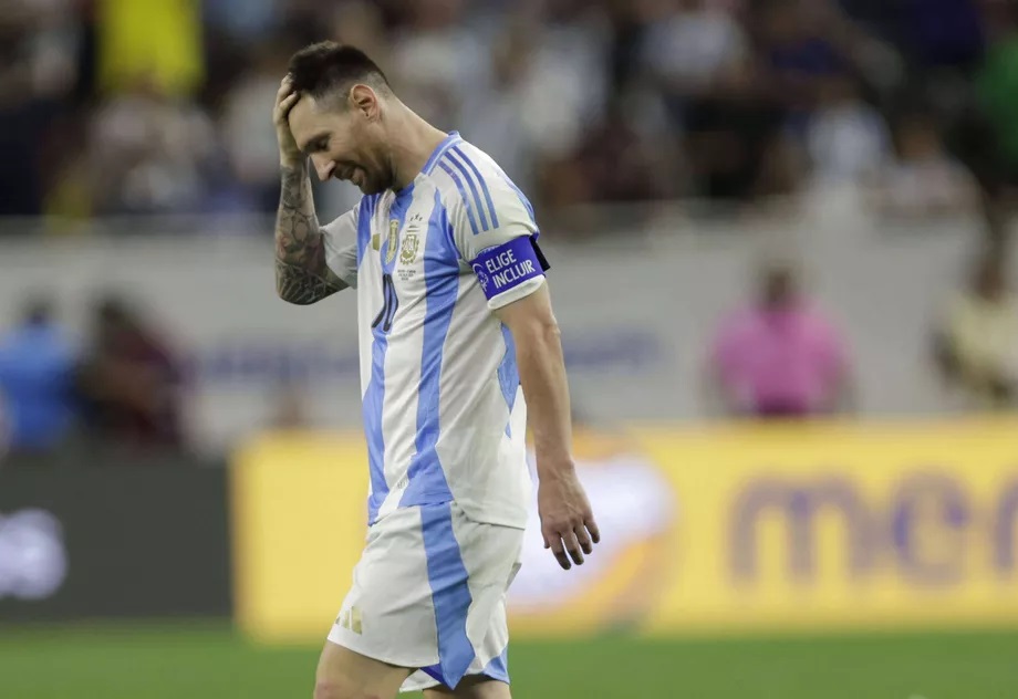 Argentiina vaivoin jatkoon – Messi epäonnistui karulla tavalla