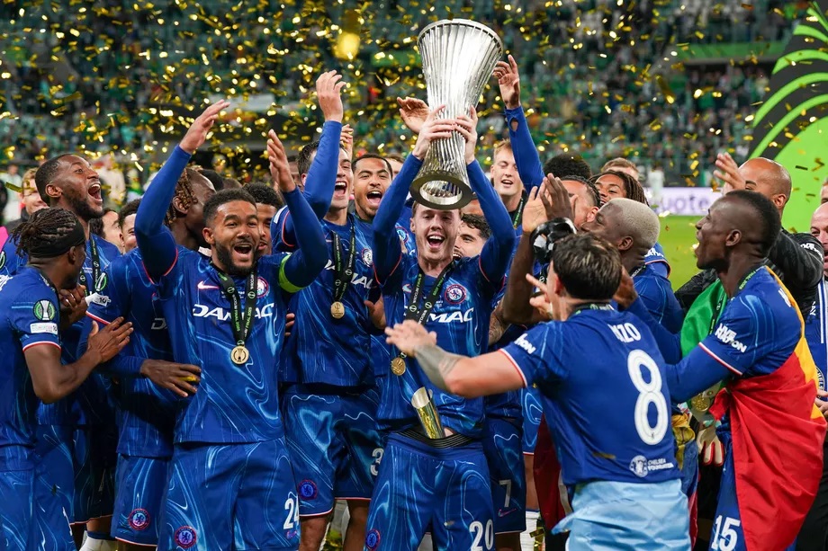 Historiaa tehneelle Chelsealle Konferenssiliigan pokaali
