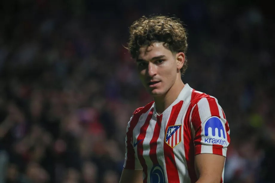 Maailmanmestarit eivät ottaneet rokotusta , Ulos maaottelusta