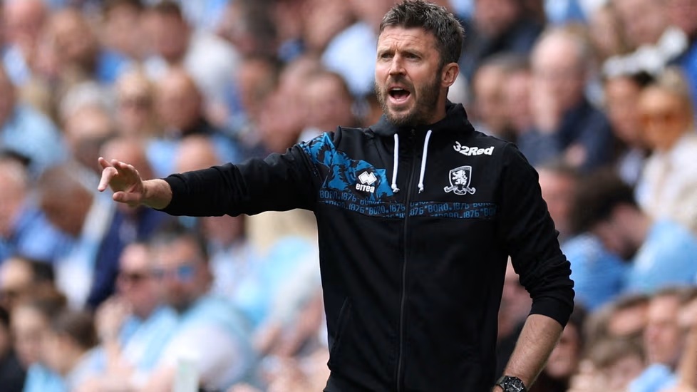 Tässä on ManUn uusi valmentaja