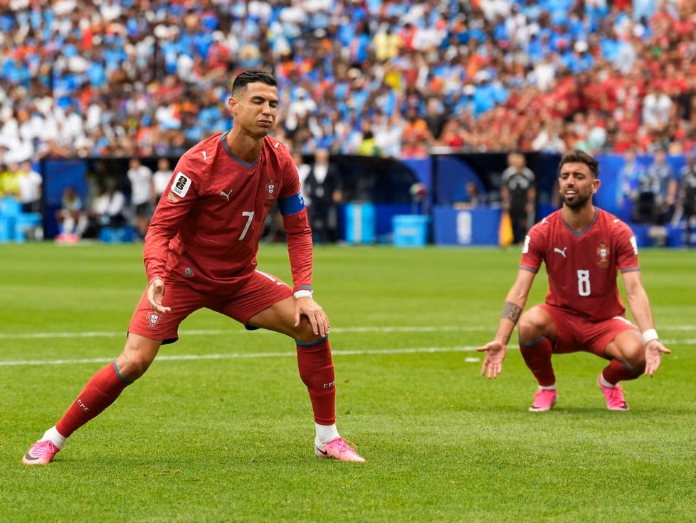Yleisö palvoi Cristiano Ronaldoa, joka tuhlaili paikkoja ja katosi nopeasti