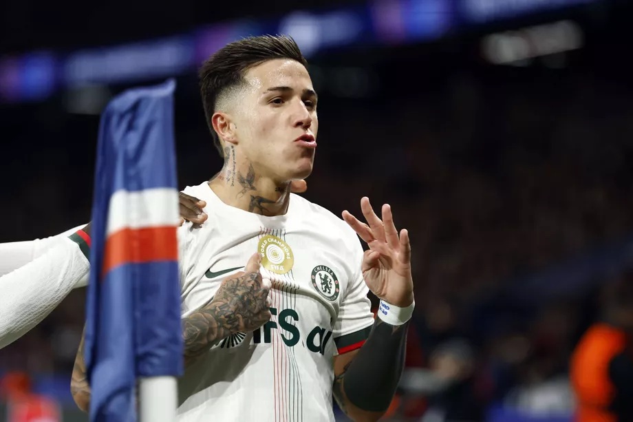 Manchester Cityn megasiirto varmistui