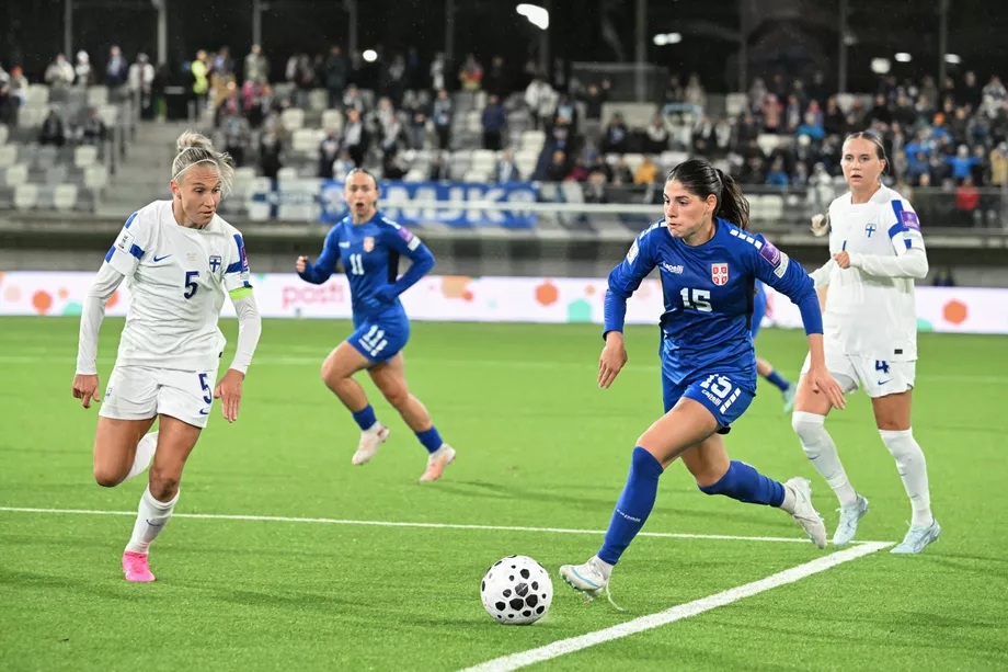 Helmarit hurmasi 3–1