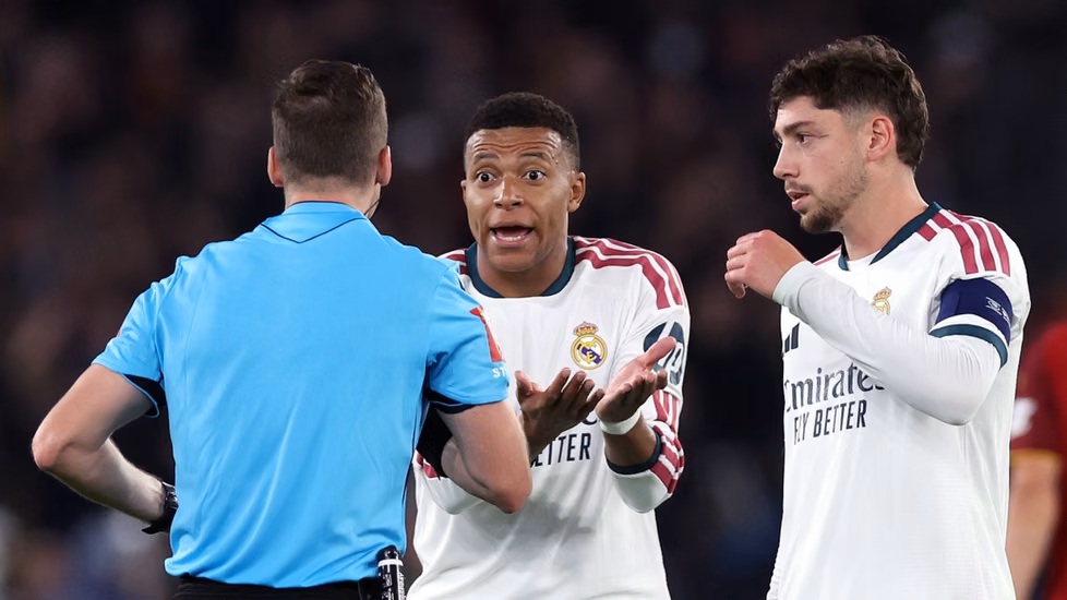 Real Madridissa repesi raivo – nyt vaaditaan potkuja